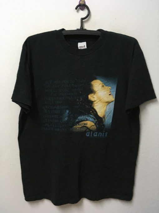 Vintage90s Alanis Morissette 1996 t shirt