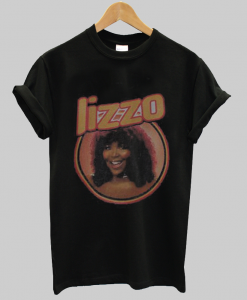 Lizzo solo singer shirt