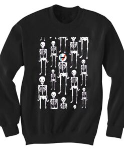 21 Plots Skull Funny sweatshirt thd